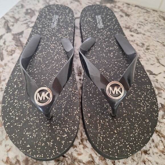 Michael Kors Black straps flip flops  size 10 - Picture 1 of 7